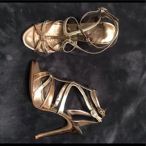 Strap high heels sz 6